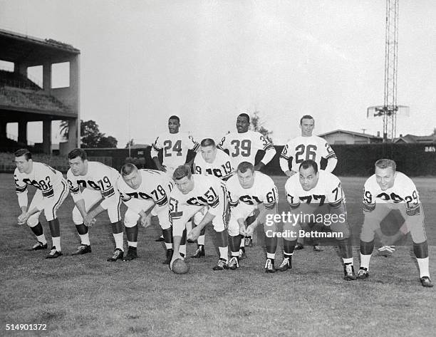 Starting offensive lineup for the West All-Star Pro Bowl team: Left to right: Ray Berry, Colts, Bob St. Clair, 49ers, Stan Jones, Bears, Jim Ringo,...