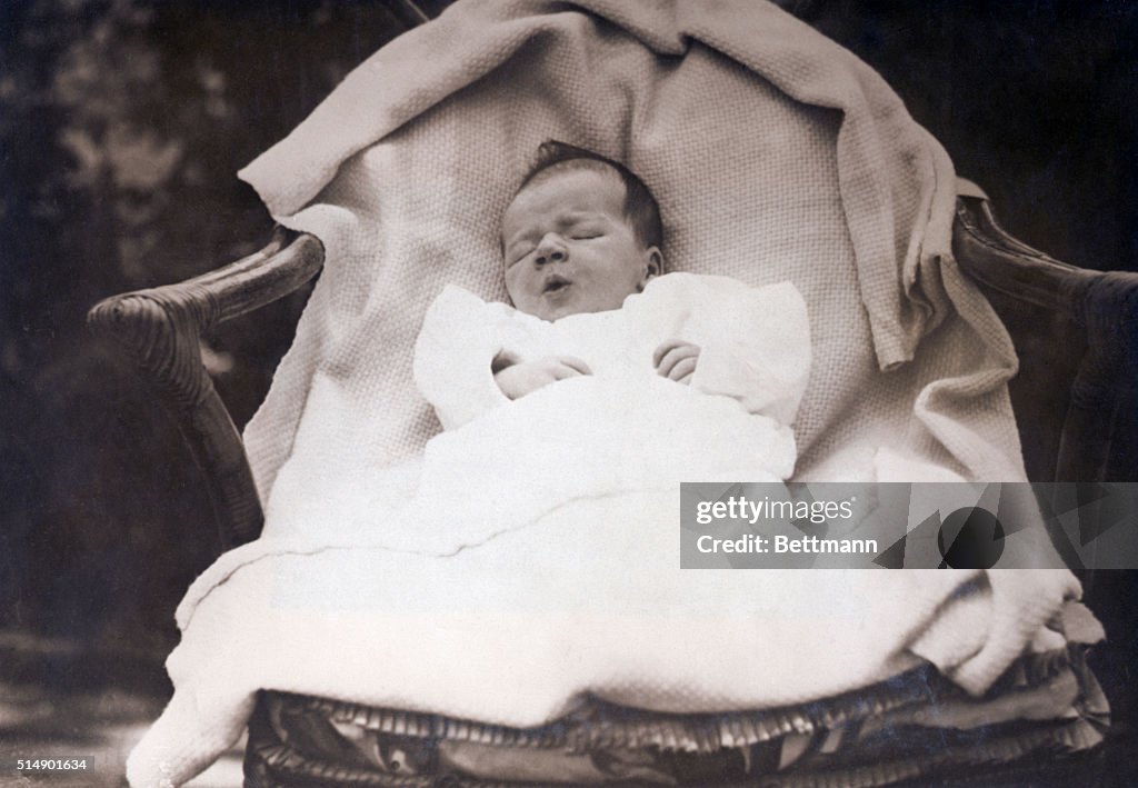 First Photo Of Baby Charles Lindbergh