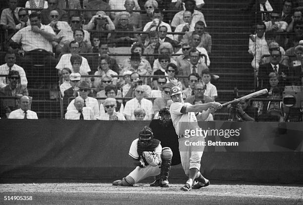 Baltimore, MD: Cincinnati Reds' Johnny Bench at bat during the fourth game of the World Series against the Baltimore Orioles.