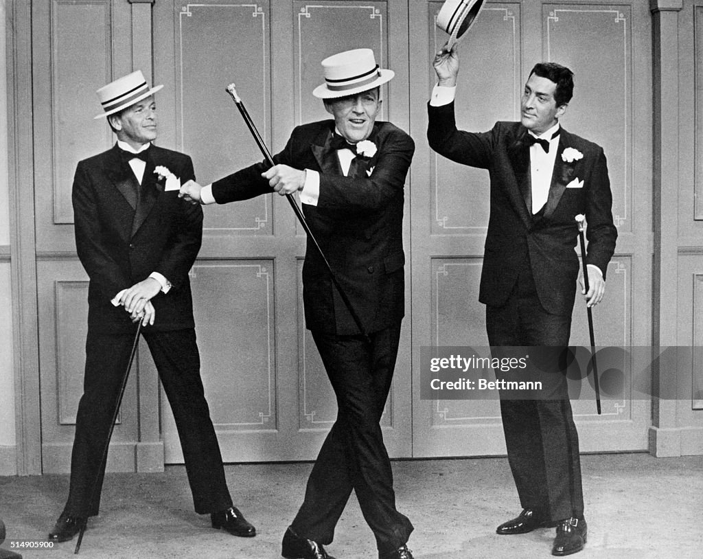 Frank Sinatra, Bing Crosby, and Dean Martin in Robin and the 7 Hoods