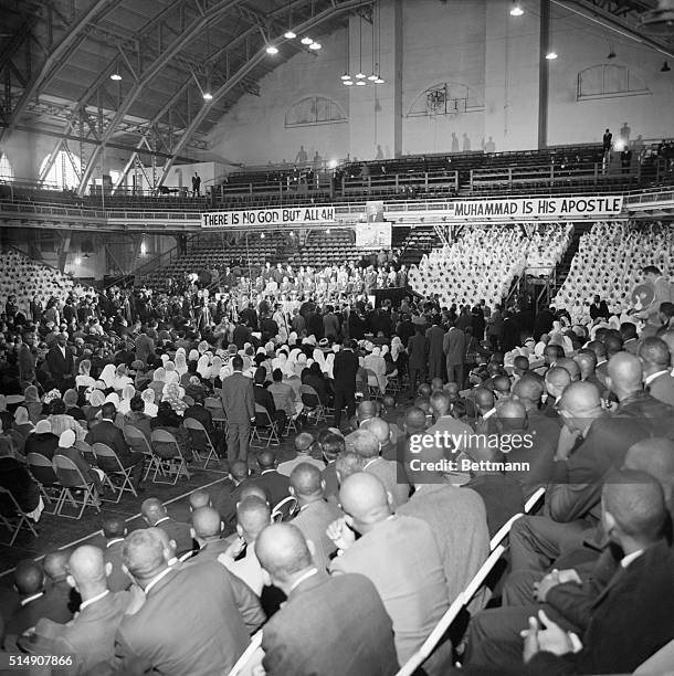 Chicago,IL- General view of the Black Muslim's National Convention, as Black Muslim leader Elijah Muhammad delivers the opening speech. Under heavy...