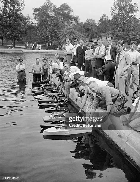 New York, NY-ORIGINAL CAPTION READS: All the thrills of speedboat racing without the risks were enjoyed by owners of tiny but powerful model...