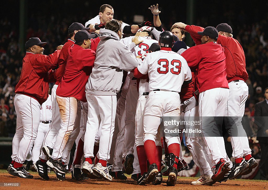 ALCS: Yankees v Red Sox Game 4