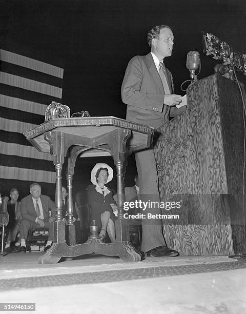 Lindbergh Addresses America First Rally in Cleveland. Cleveland, Ohio: Charles A. Lindbergh makes the speech before the rally of the America First...