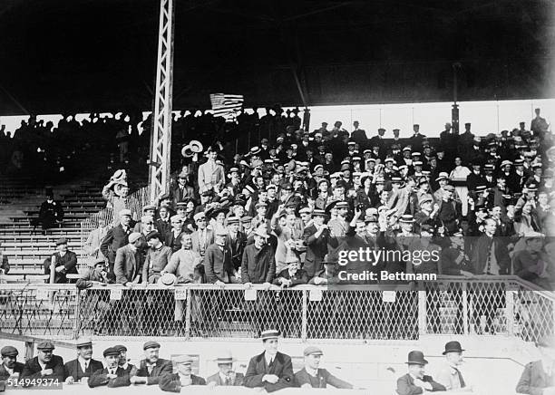 London England: Spectators at the Olympic Games of 1908.