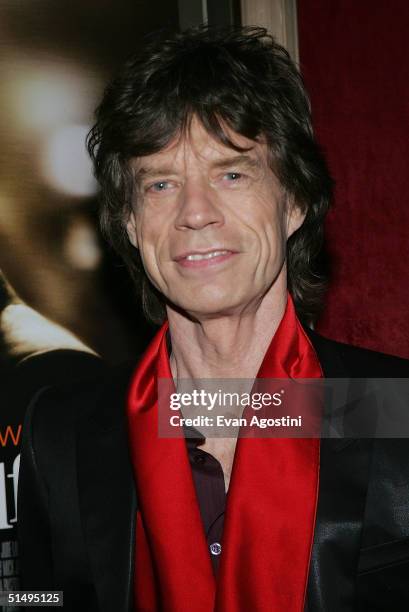 Singer Mick Jagger attends the New York Premiere of "Alfie" at The Ziegfeld Theatre October 18, 2004 in New York City.