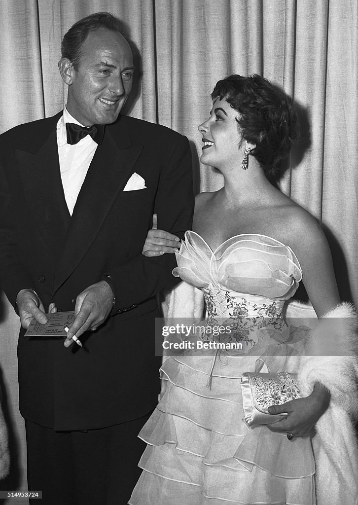 Liz Taylor with Husband at Academy Awards