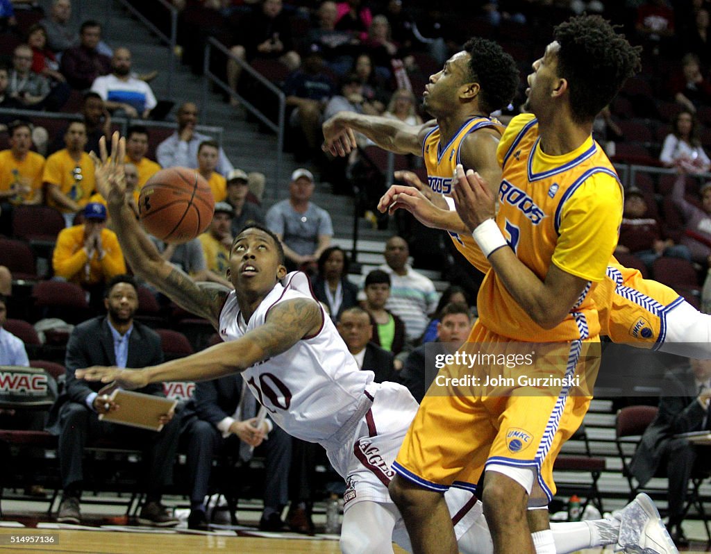 Missouri-Kansas City Kangaroos v New Mexico State Aggies