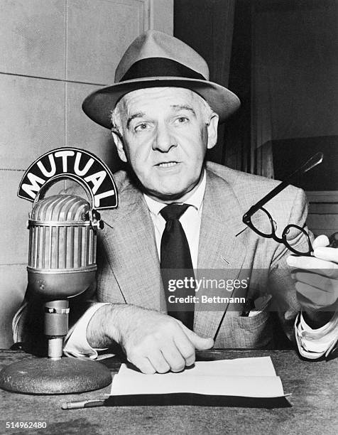 Walter Winchell at Mike during Radio Show