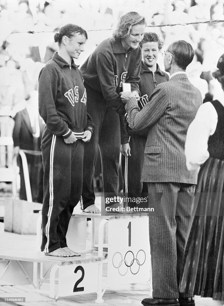 Pat McCormick and Medalist Winners Receiving Awards