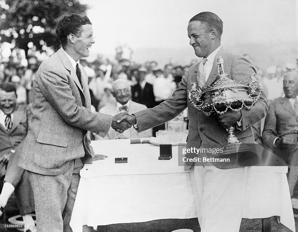 Watts Gunn Congratulating Bobby Jones