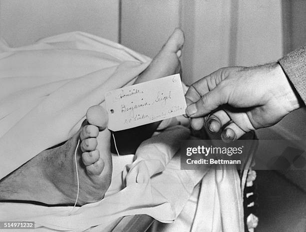 Ben Bugsy Siegel Shown in Morgue