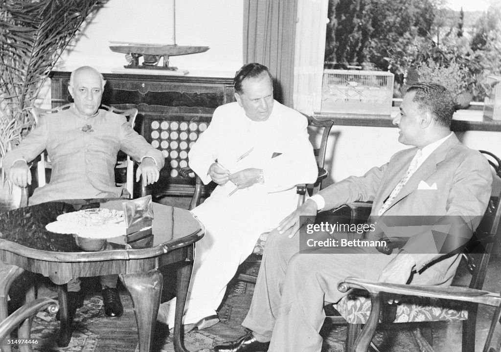 Marshal Tito in Small Conference with Indian Leaders