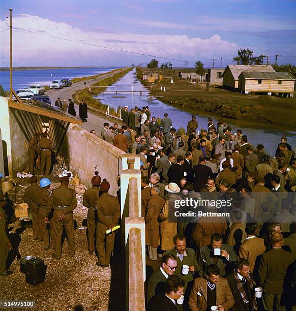 Prisoner Exchange After Suez Crisis 1956 | Location: El Cap.