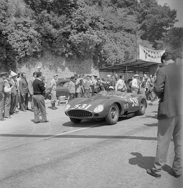 mille-miglia-1957-ferrari