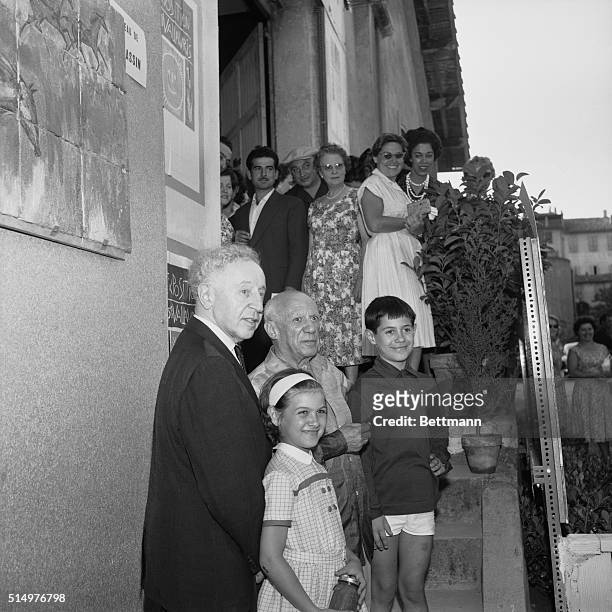 Musician an Artist. Pianist Arthur Rubinstein is shown with Pablo Picasso on the occasion of Rubinstein's visit to the artist's home in Vallauris, on...