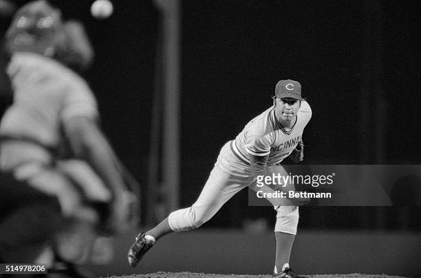 Cincinnati pitcher Tom Seaver allowed only six hits and won the 200th game of his career in leading the Reds to a 3-2 victory over the Los Angeles...