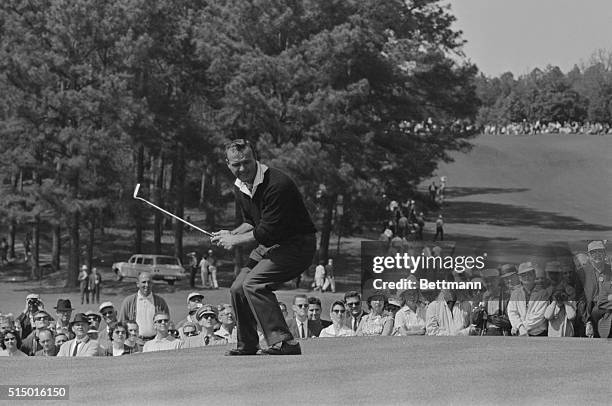 Arnold Palmer, two-times Masters champion and the man who had the best chance to win the 1962 tourney at the beginning of the 4/8 final round, waves...