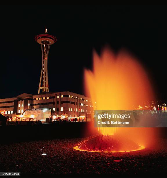 Seattle Center Rides Seattle Center Fountain Photos and Premium High Res Pictures - Getty Images