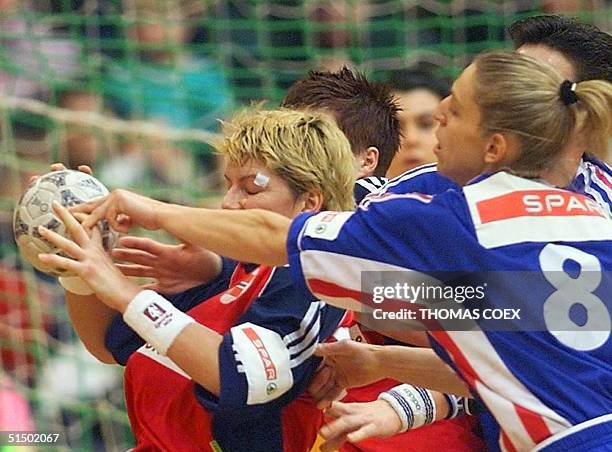 Lars Grini 25 Grini Stock Photos, High-Res Pictures, and Images - Getty Images
