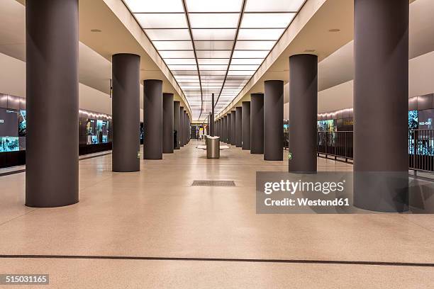 germany, berlin, modern architecture of subway station brandenburger tor - subway station ストックフォトと画像