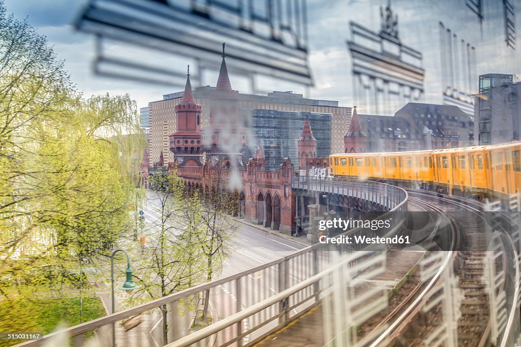 Germany, Berlin, view out of a subway train crossing the Oberbaumbruecke