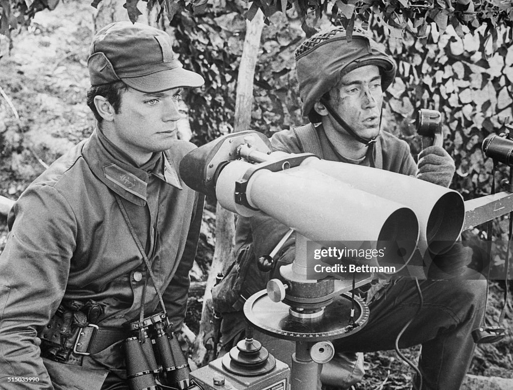Carl Gustaf Using a Straightening Instrument for Missiles