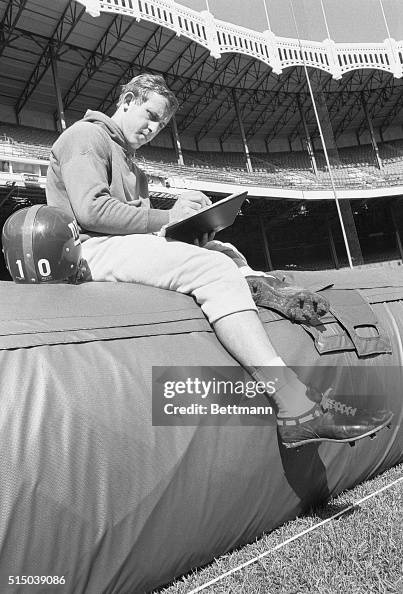 Fran Tarkenton Studying Play Book Fran Tarkenton Studying Play Book
