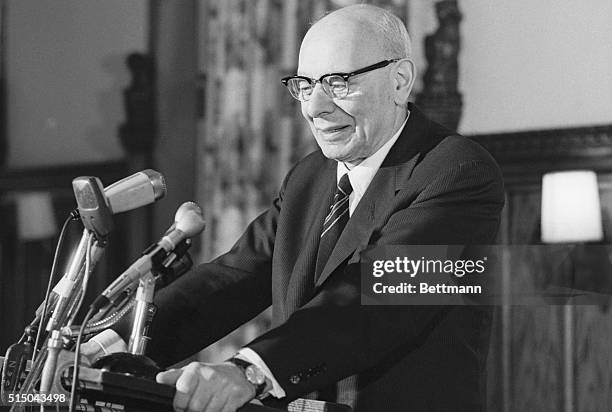 Bettelheim Bruno Bettelheim Photos and Premium High Res Pictures - Getty Images