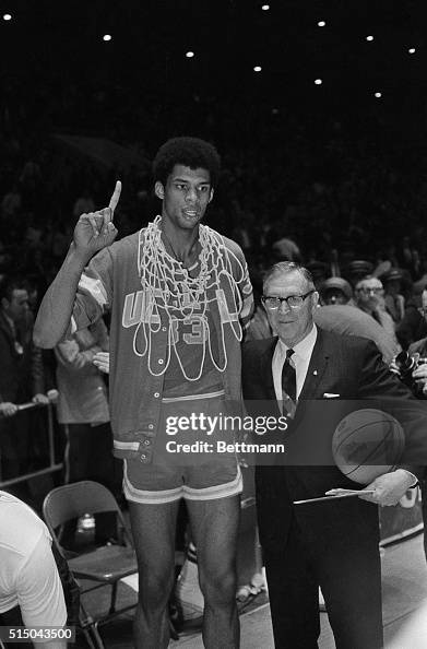 Kareem Abdul Jabbar with John Wooden Kareem Abdul Jabbar with John Wooden