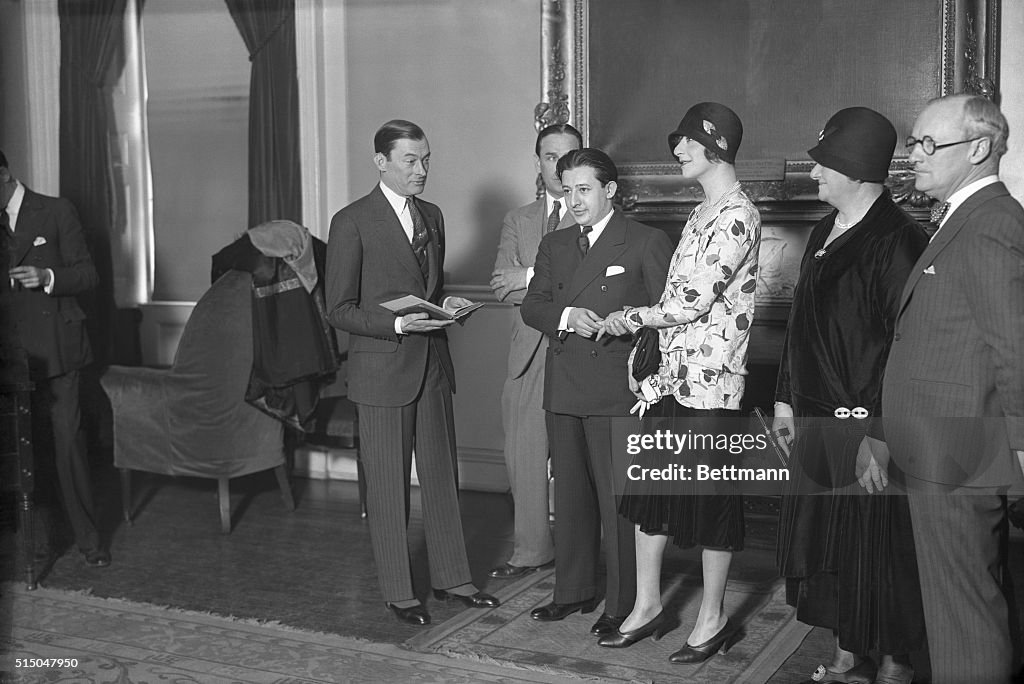 Mayor Walker Marrying Fanny Brice to Billy Rose