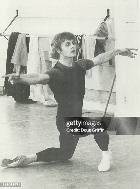 Mikhail Baryshnikov Im genes Fotograf as E Im genes De Stock Getty Images mikhail-baryshnikov-im-genes-fotograf-as-e-im-genes-de-stock-getty-images