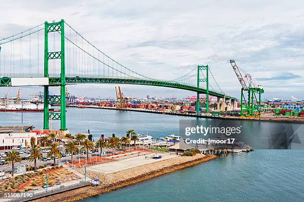 helocopter taxie service by san pedro bridge - san pedro stock pictures, royalty-free photos & images
