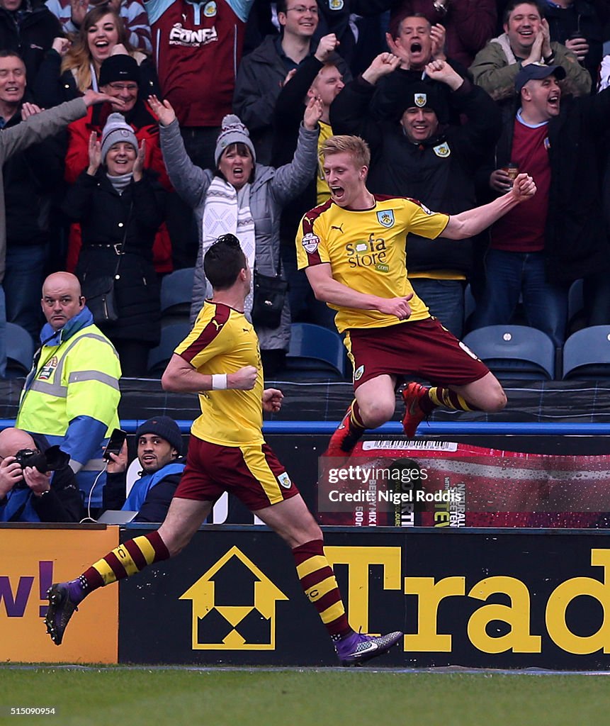 Huddersfield Town v Burnley - Sky Bet Championship