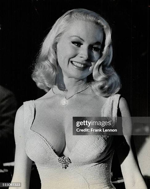 Joi Lansing