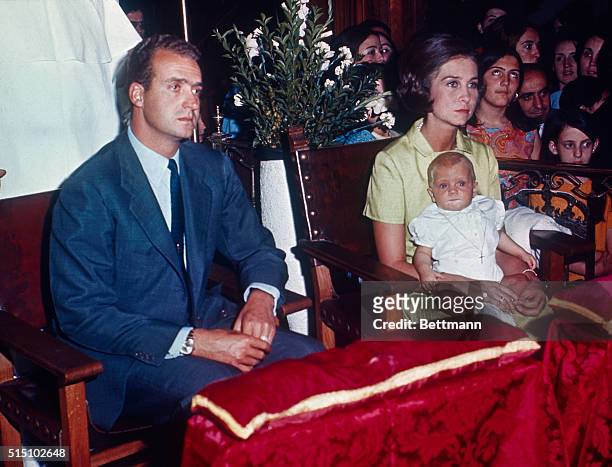 The next ruling family of Spain.... Will be Prince Juan Carlos, his wife Princess Sophie and son, Prince Felipe. Prince Juan Carlos will become King...