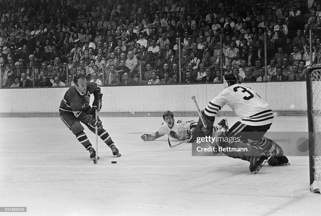 Hockey Action in World Cup Game