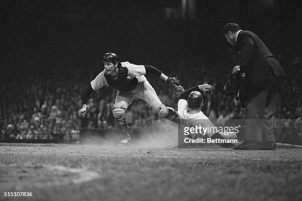 Detroit, Michigan: Detroit's Al Kaline tries to score from third base on Jim Northrup's infield grounder during eighth inning action October 2. Put...