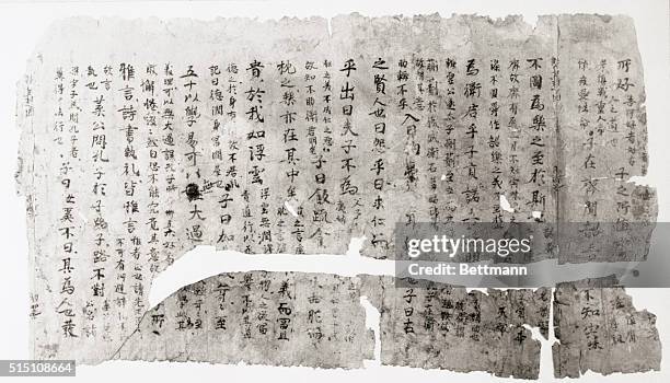 Tang Chinese Inscriptions Tang Dynasty Art Photos and Premium High Res Pictures - Getty Images