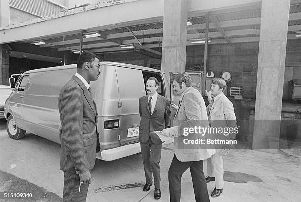 Los Angeles: G. Gordon Liddy , 43-year-old member of the White House Security group known as the "Plumbers," arrives at Los Angeles County jail,...