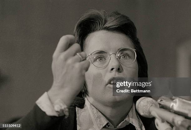 Tennis star Billie Jean King testifies before the Senate Education Committee here, which was conducting hearings on programs to eliminate...