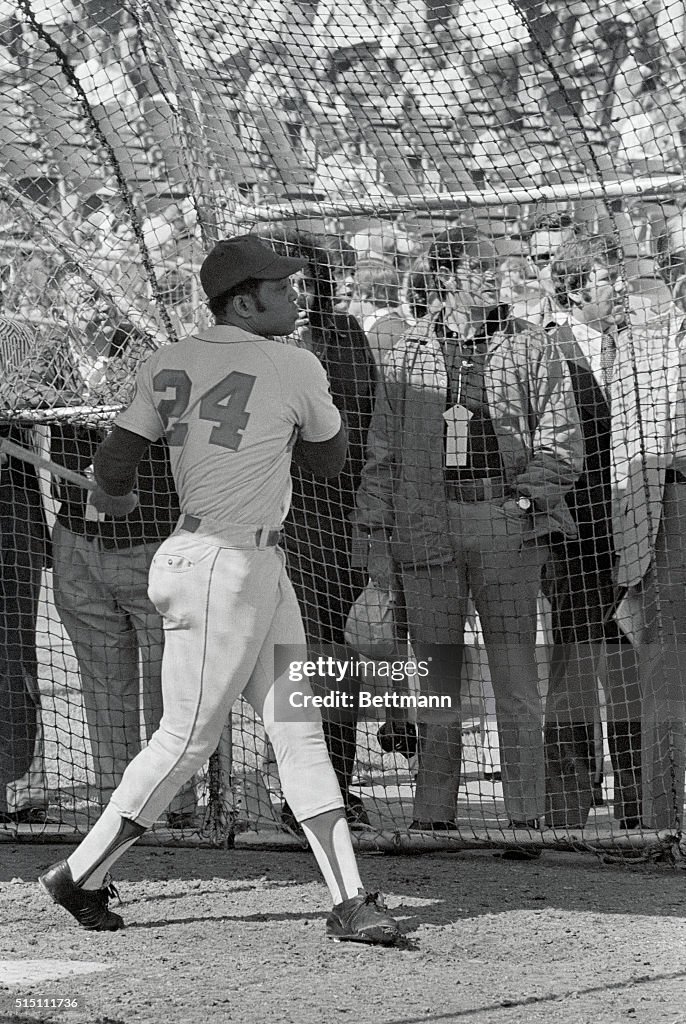 Willie Mays in Batting Position