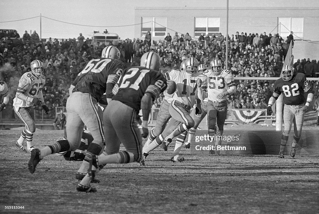 Don Meredith Fumbling with the Ball