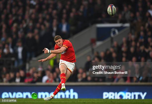 Rhys Priestland of Wales kicks at goal during the RBS Six Nations match between England and Wales at Twickenham Stadium on March 12, 2016 in London,...