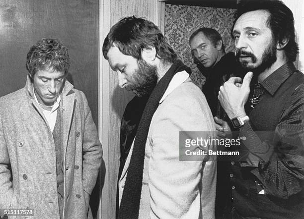 Cincinnati: Members of the Internationally famed English rock'n'roll band The Who prepare to leave the Stouffer's hotel for their next concert in...