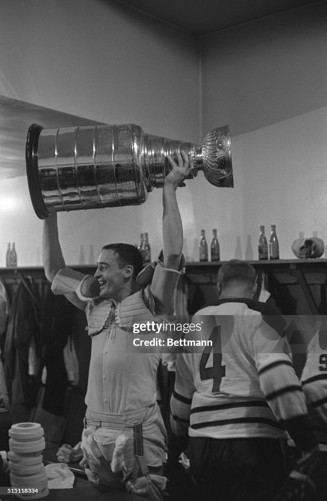 Frank Mahovlich Raises the Stanley Cup