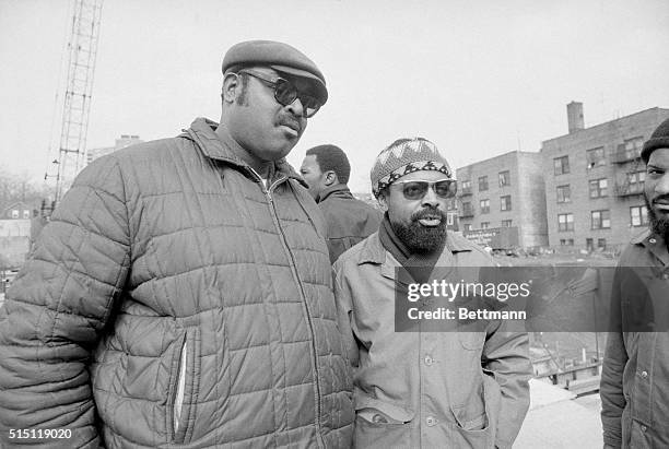 Imanu Amiri Baraka speaks to reporters at a rally in support of the controversial Kawaida Towers housing project in Newark.