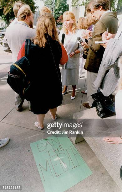 Karla Homolka Officials and Spectators