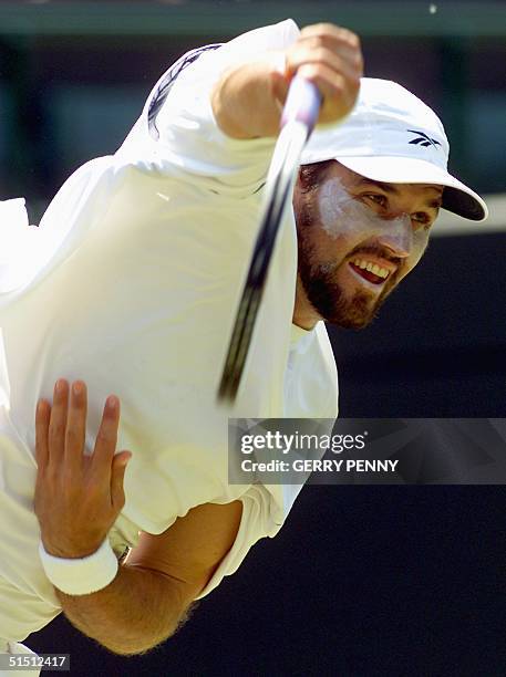 Patrick Rafter Beard 30 Tennis Wimbledon Rafter Serve Stock Photos, High-Res Pictures, and ...