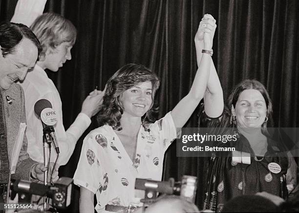 Actress Sally Fields holds up the hand of Crystal Lee Sutton whose... News  Photo - Getty Images